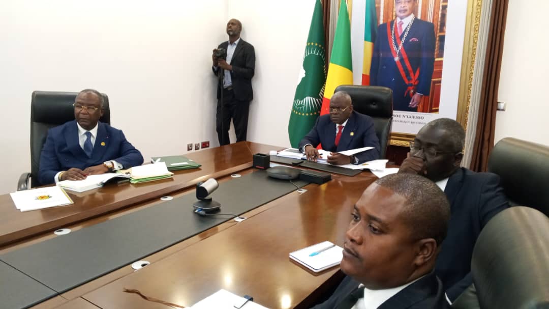Ebola en Afrique : l'Union Africaine mobilise les dirigeants du continent autour d'un plan de riposte d'urgence