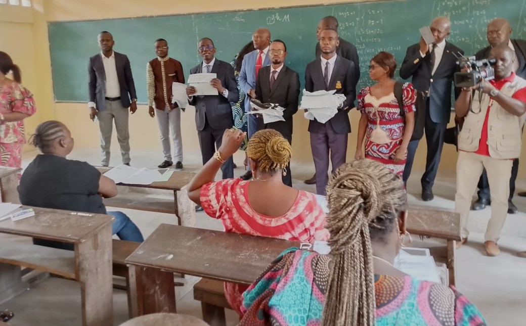 Concours professionnels  : des centaines de candidats en loge pour changer de destin